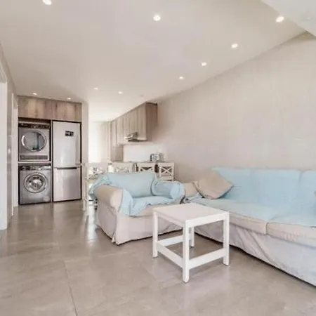 Апартаменты Deluxe - 500m Nissi Beach!