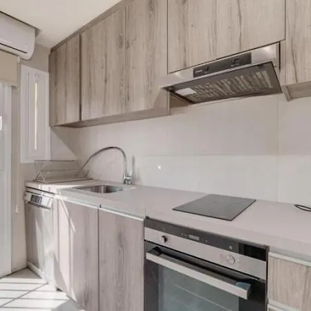 Апартаменты Deluxe - 500m Nissi Beach! Айя-Напа