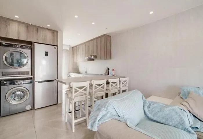 Deluxe - 500m Nissi Beach! Apartamento Agia Napa